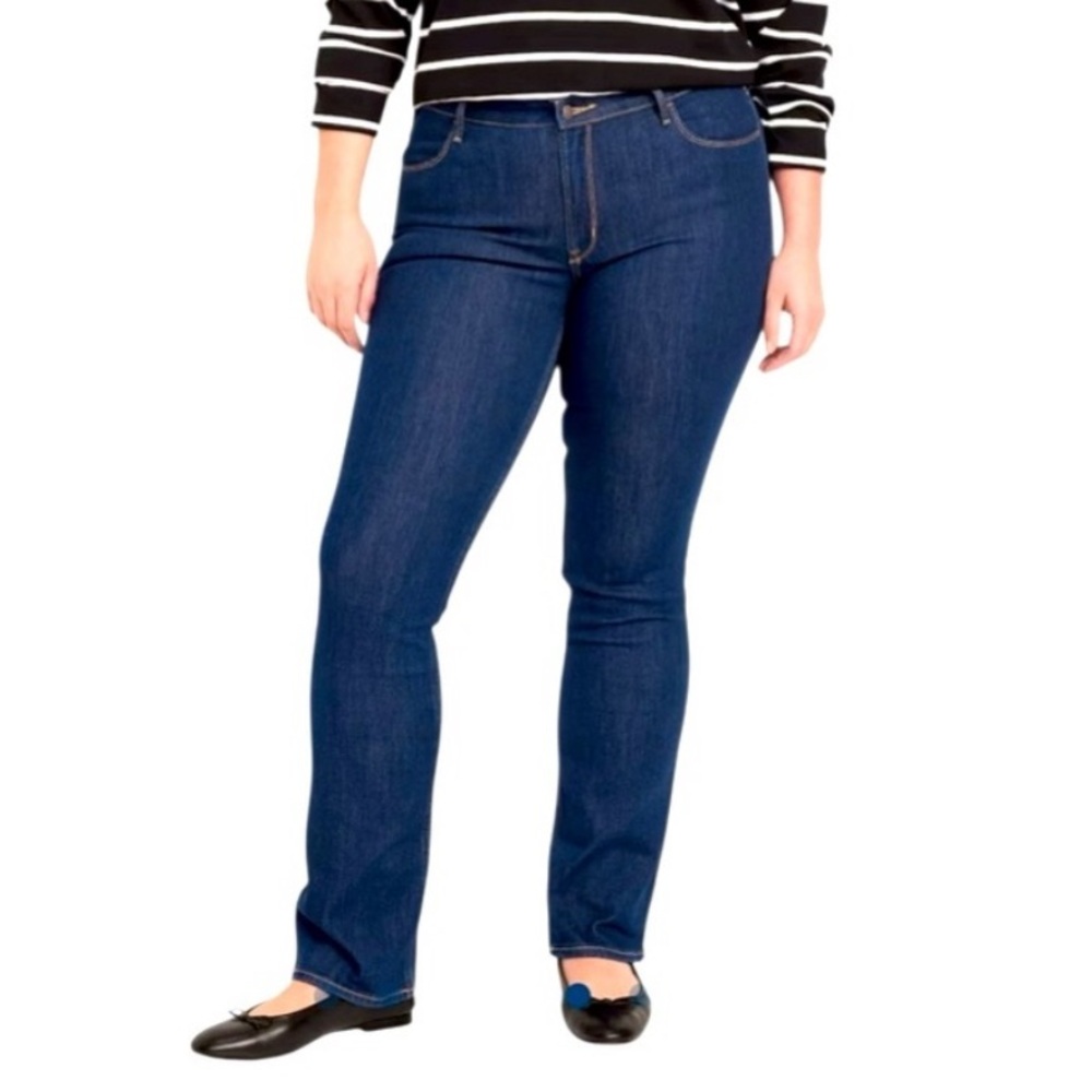 NWT Old Navy Women's Size 18 Mid-Rise Boot Cut Dark Wash Jeans